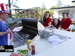 Culo, Verga grande, Mamada, Tetona, Estilo perrito, Pajear, Piscina, Adolescente