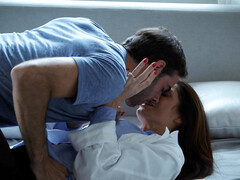 お尻, 叔母, 美女, 顔射, キス, 淫乱熟女, 自然山雀, 喫煙