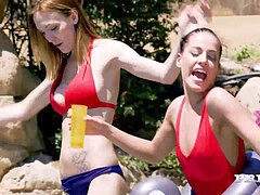 Анальный секс, Двойное проникновение, Группа, Оргии, На природе