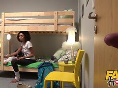 Noir ébène, Doigter, Groupe, Hard, Hd, Petite femme, Plan cul à trois, Mouillée