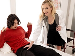 デカ尻, デカチン, デカパイ, ブロンド, フェラチオ, 手コキする, オナニー, 淫乱熟女