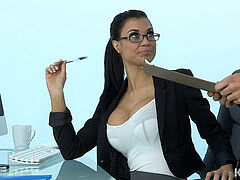 Brits, Sperma in gezicht, Moeder die ik wil neuken, Kantoor, Secretaresse, Slet