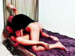 Sucer une bite, Éjaculation interne, Doigter, Hard, Embrassement, Massage, Solo, Nénés