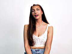 18 jahre, Leie, Grosse titten, Fingern, Muschi, Rasiert, Solo, Jungendliche (18+)