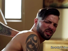 Dude fucks tattooed stranger at his home