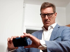 Gros seins, Blonde, Sucer une bite, En levrette, Faciale, Hd