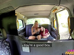 Amateur, Tetas grandes, Mamada, Coche, Estilo perrito, Pajear, Al aire libre, Tetas