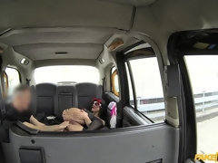 In den arsch, Auto, Betrug, Fingern, Handjob, Pov, Muschi, Arsch lecken