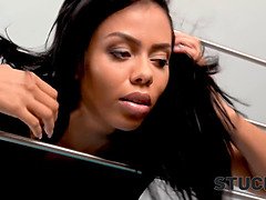 Жопа, Большие сиськи, Брюнетки, Грудастые, Хд, Латиноамериканки, Натуральные, Натуральные сиськи