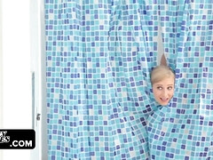 Verga grande, Rubia, Pareja, Corridas, Estilo perrito, Afeitado, Ducha, Tatuaje