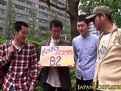 アジア人, バス, 車, 着衣女と全裸男, グループ, Hd, 日本人, パーティ