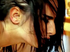 glamcore domina gets her pussy dildoed