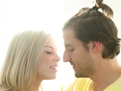 フェラチオ, イマラチオ, エロティック, 指いじり, なめる, 恥ずかしがりや, ストリップ, ティーン