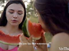 Culo grande, Morena, Besar, Lamidas, Lencería, Flaco, Estriptis, Tetas