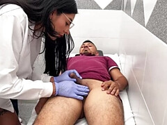 18 jaar, Enthousiasteling, Pijpbeurt, Diep in de keel, Latijnse vrouw, Ruw, Zuigen, Tiener