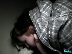 Amateur, Mamada, Corrida, Pajear, Al aire libre, Pov, Público, Coño