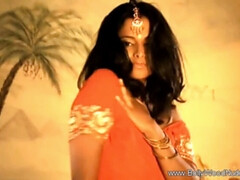 Asiatique, Brunette brune, Dansant, Femelle, Hd, Indienne, Maman, Nénés