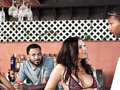 Leie, Schlafzimmer, Grosser arsch, Grosser schwanz, Blasen, Hardcore, Interrassisch, Lingerie