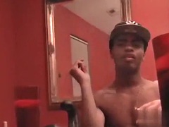 Negro, Mamada, Ébano, Corridas faciales, Peludo, Masturbación, Ducha, Chupando