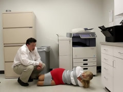 Tussi, Grosser arsch, Blondine, Fesselspiele, Vollbusig, Hd, Milf, Natürlichen titten