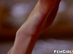 Красотки, Брюнетки, Грудастые, Эротика, Европейки, Мастурбация, Тощие, Сиськи