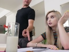 Blondine, Blasen, Domination, Fetisch, Handjob, Lecken, Natürlichen titten, Titten