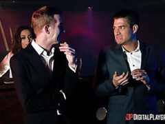 Cul, Lécher le cul, Grosse bite, Blonde, Britannique, Brunette brune, Doigter, Branlette thaïlandaise