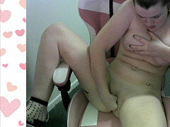 Würgen, Lingerie, Maschinenfick, Masturbation, Jungendliche (18+), Spielzeuge