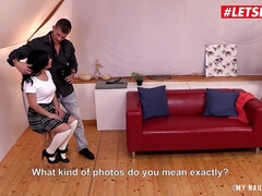 Vorstellungsgespräch, Tussi, Grosse titten, Braunhaarige, Hardcore, Natürlichen titten, Schulmädchen, Titten