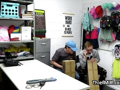 Blonde, Queue, Hard, Hd, Mature, Mère que j'aimerais baiser, Bureau, Espionne