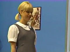 Blonde, Néerlandais, Fessée