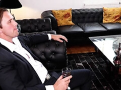 In den arsch, Blasen, Doppelpenetration, Europäisch, Lingerie, Hintern versohlen, Flotter dreier, Spielzeuge