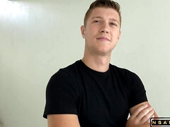 Sucer une bite, Brunette brune, Queue, Hard, Hd