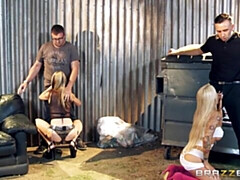 Grosser arsch, Grosser schwanz, Grosse titten, Blondine, Blasen, Hundestellung, Flotter vierer, Milf