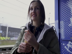 Kont, Pijpbeurt, Bruinharig, Sperma shot, Geld, Russisch, Roken, Strak