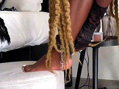 Afrikaans, Enthousiasteling, Grote kont, Zwart, Huisgemaakt, Ondergoed, Masturbatie, Alleen