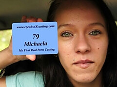 18 ans, Cul, Grosse bite, Sucer une bite, Brunette brune, En levrette, Adolescente, Nénés