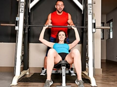 フェラチオ, 茶髪の, ジム, 手コキする, なめる, オマンコ, スポーツ, ティーン