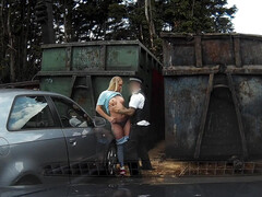 Amateur, Coche, Engañando, Pareja, Lamidas, Al aire libre, Coño, Uniforme