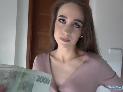 Amateur, Sucer une bite, Brunette brune, Pov, Public, Russe